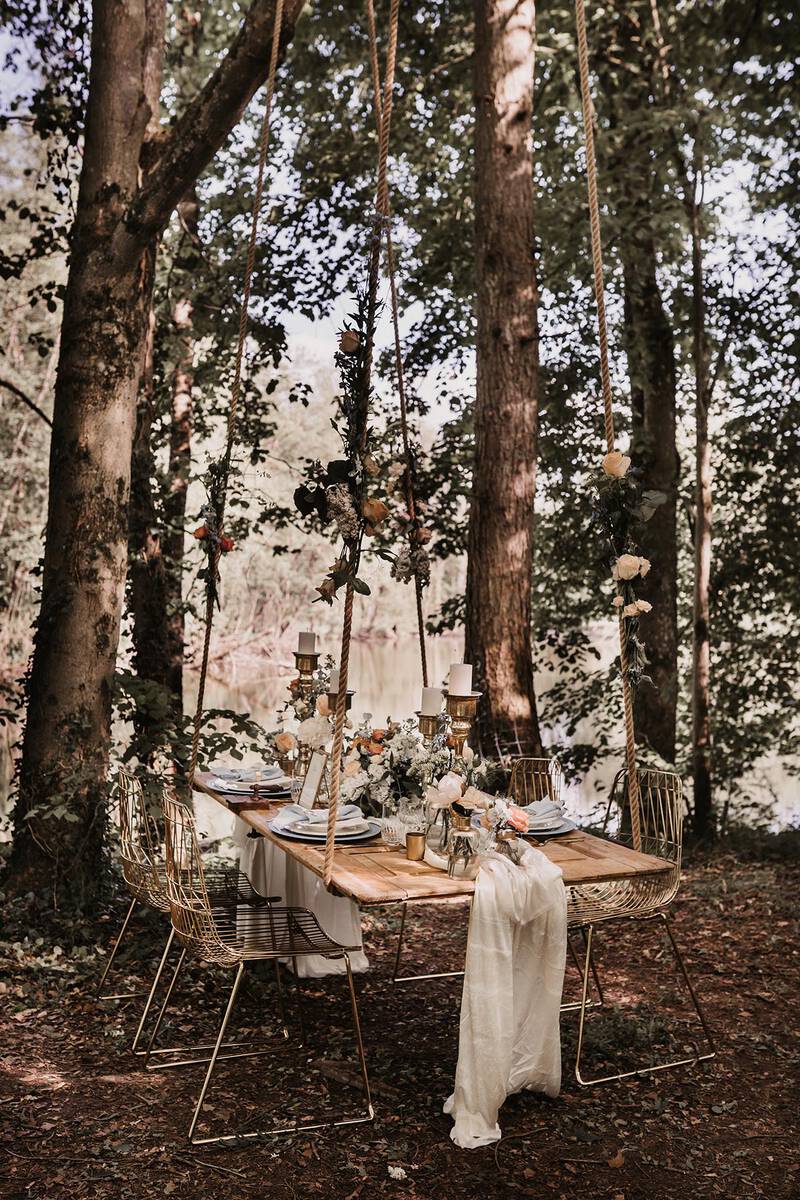 ELEGANTES ELOPEMENT IM WALD von Patricia Hamann