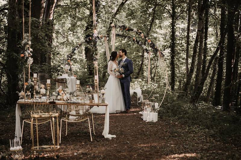 ELEGANTES ELOPEMENT IM WALD von Patricia Hamann