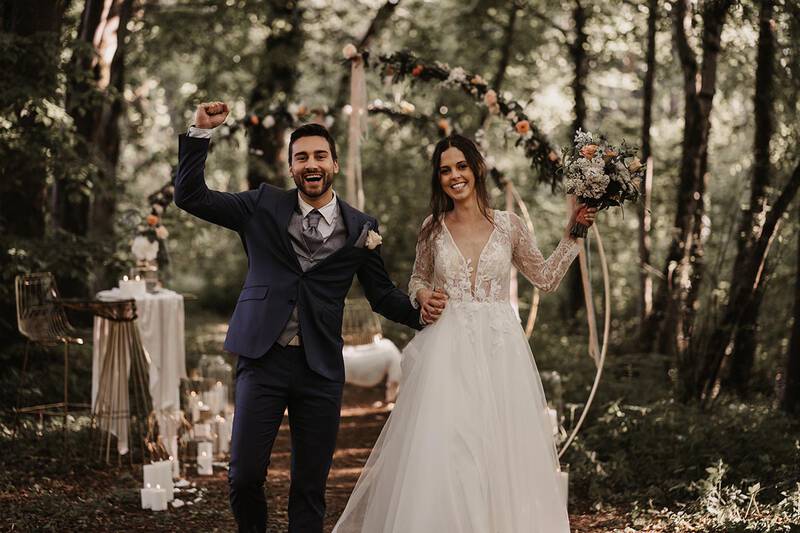 ELEGANTES ELOPEMENT IM WALD von Patricia Hamann