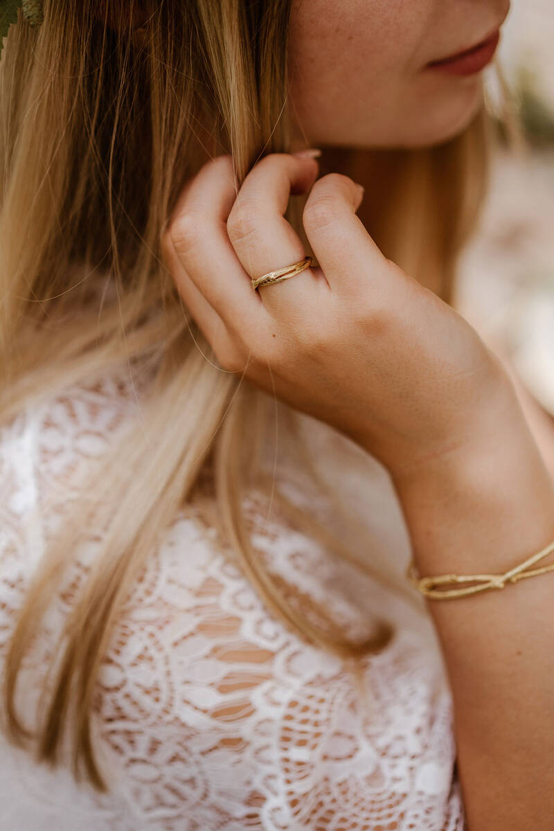 FINGERGLÜCK – Schmuck aus Birkenzweigen FINGERGLÜCK – Schmuck aus Birkenzweigen