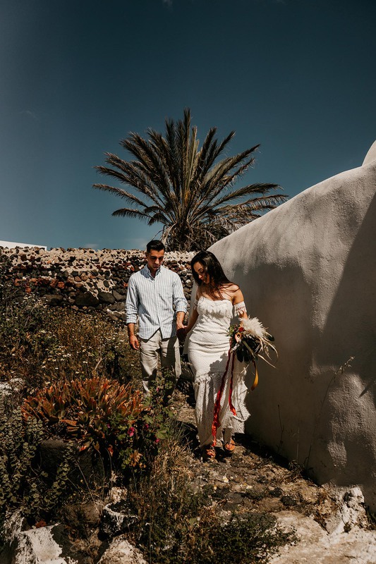 SANTORINI TROPICAL WEDDING von Ramona Reckzeigel